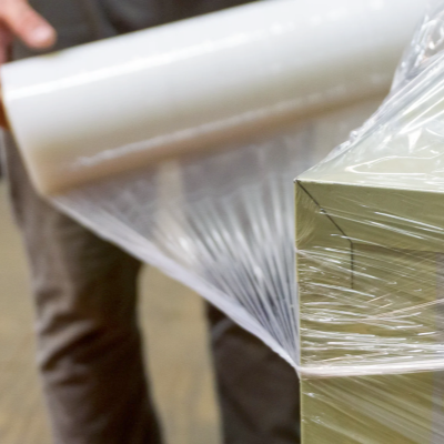 300% Pre-stretching 80 Gauge 15 in x 1500 ft Blown Hand Stretch Film Intelligent fitting system